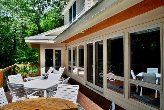 $1,250,000 | 73 Middlegate Lane, New Portland, ME 04961