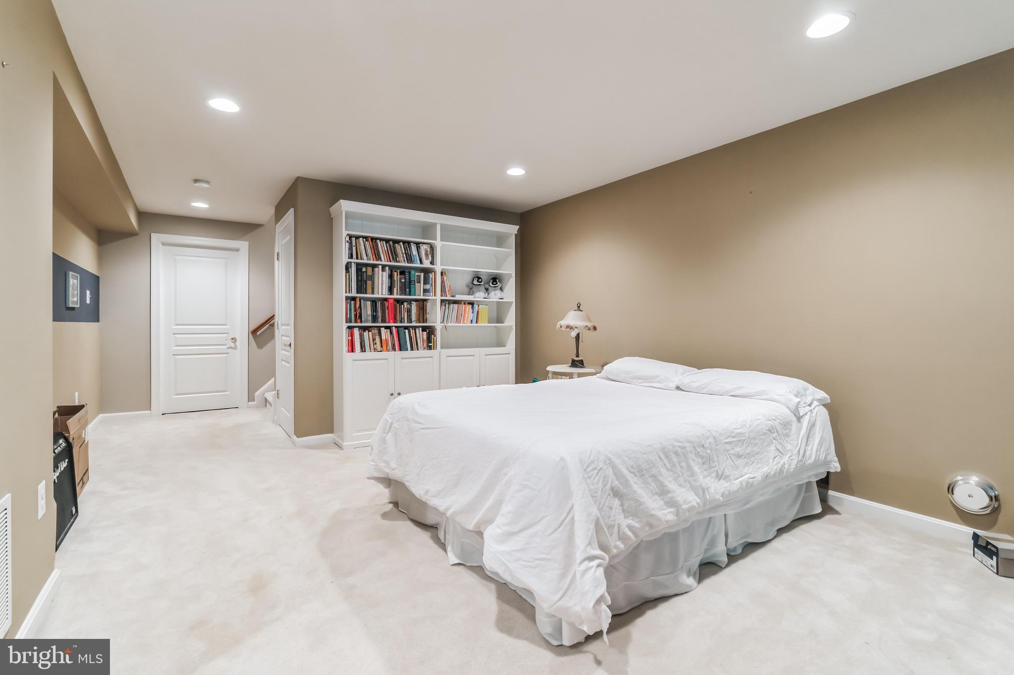 5105 Bright Owl Road Perry Hall, MD 21128 - Photo 6 of 29 Gallery Image 6