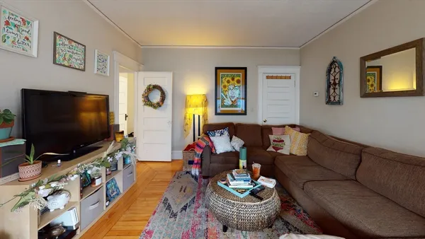 $2,850 | 295-297 Washington Street, Unit 297, Quincy, MA 02169