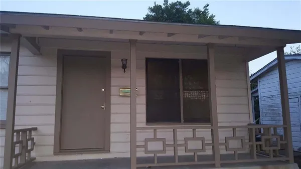 $1,300 | 4718 Queen Drive, Corpus Christi, TX 78415