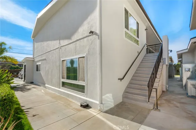 a view of a entryway of a house
