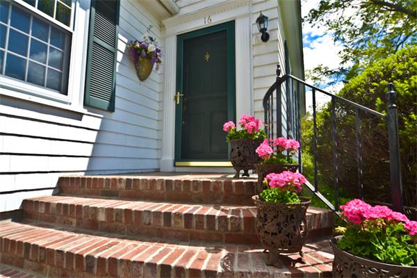 16 Alden Road Andover, MA 01810 - Photo 2 of 30