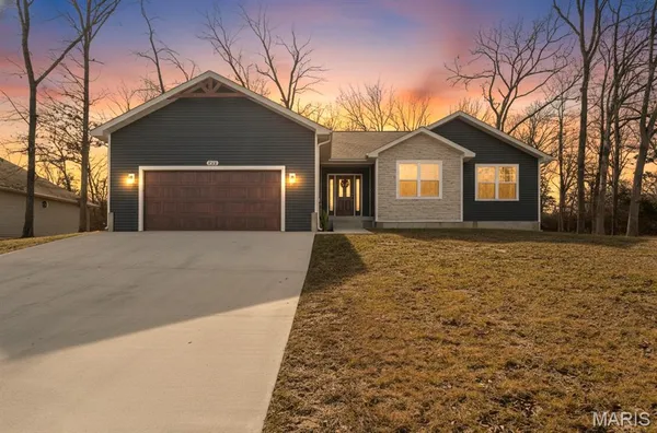 $349,900 | 622 Scottsvale Drive, Rolla, MO 65401