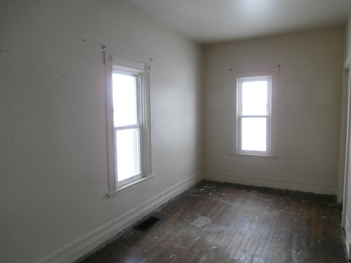 799 Escott Road Owosso, MI 48867 - Photo 10 of 17 31339246-9.JPG