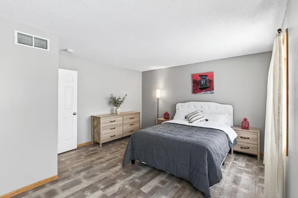 $245,000 | 15057 Dunwood Trail, Unit 58, Apple Valley, MN 55124