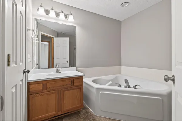 $245,000 | 15057 Dunwood Trail, Unit 58, Apple Valley, MN 55124