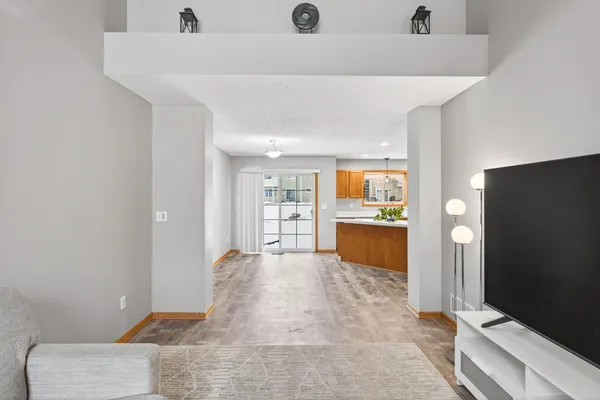 $245,000 | 15057 Dunwood Trail, Unit 58, Apple Valley, MN 55124