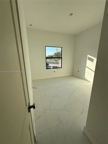 $2,000 | 66 Organ Street, Unit 66, Punta Gorda, FL 33982