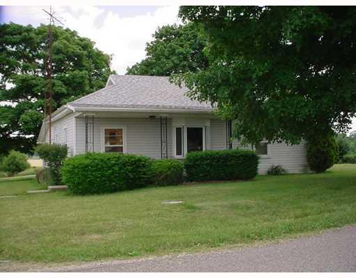 4933 C R 65 De Graff, OH 43318 - Photo 3 of 4