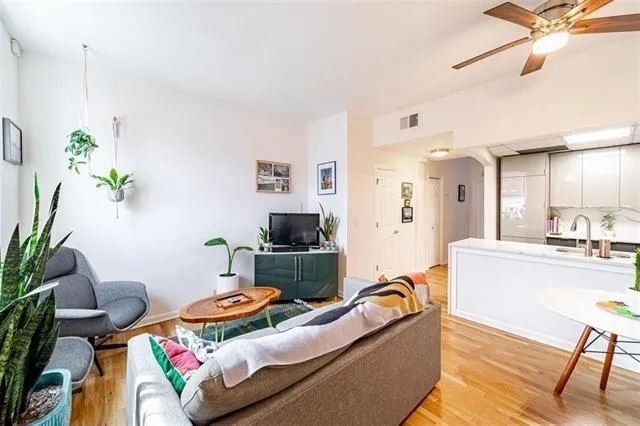 $3,700 | 187 Wayne Street, Unit C409, Jersey City, NJ 07302