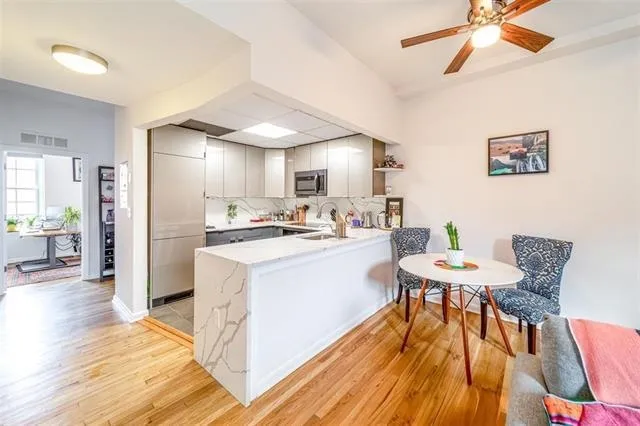 $3,700 | 187 Wayne Street, Unit C409, Jersey City, NJ 07302