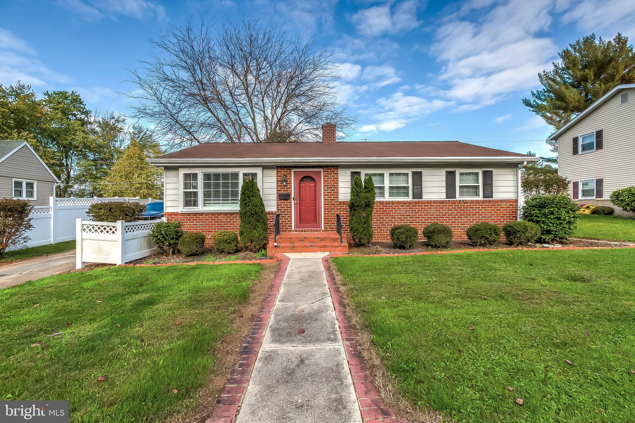 1213 Keithmont Road Baltimore, MD 21228 - Photo 2 of 32