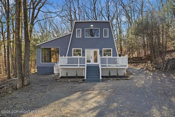 $389,000 | 3257 Trafalgar Avenue, East Stroudsburg, PA 18302