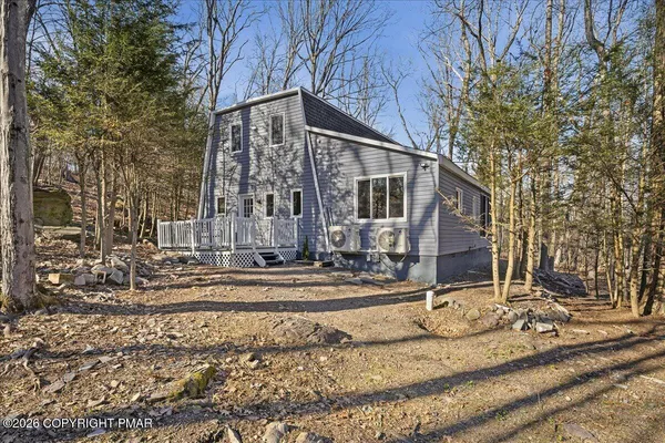 $389,000 | 3257 Trafalgar Avenue, East Stroudsburg, PA 18302