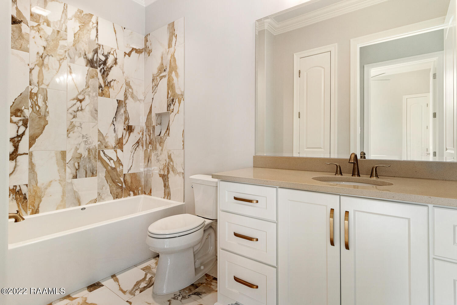 215 Rue De La Rochelle Broussard, LA 70518 - Photo 20 of 50 215 Rue De Rochelle-14