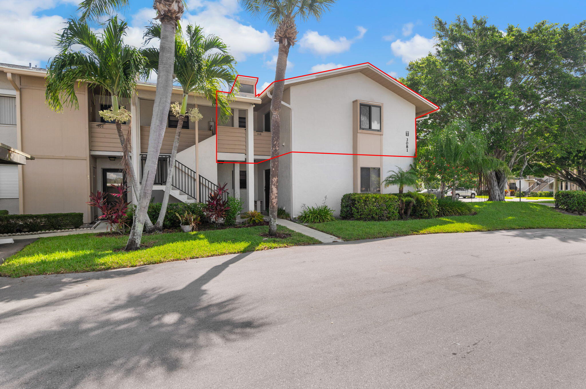 3081 Southeast Aster Lane, Unit 108 Stuart, FL 34994 - Photo 3 of 19 Front