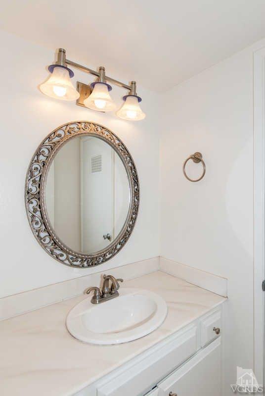 5125 West Wooley Road, Unit 1 Oxnard, CA 93035 - Photo 17 of 23 Additional Photo