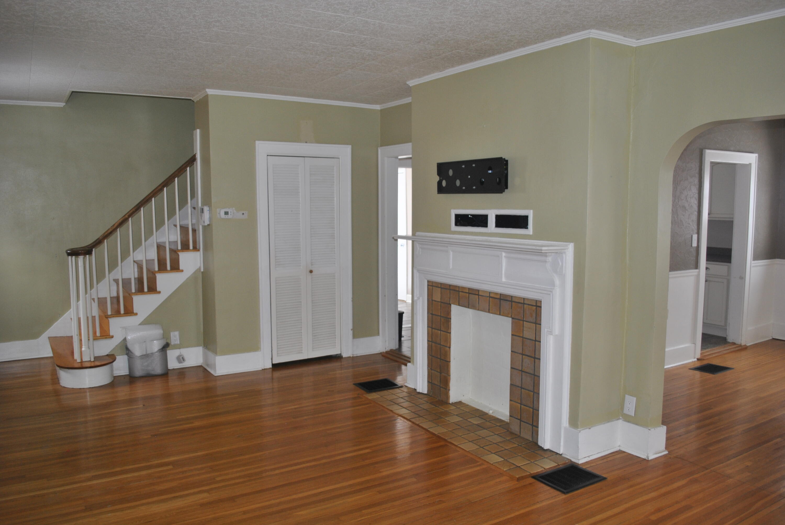114 5th Street Springfield, OH 45504 - Photo 3 of 19