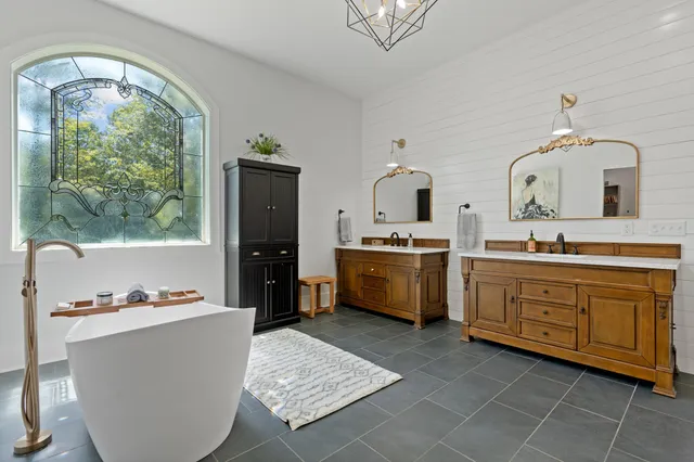 $1,950,000 | 2512 Lewisburg Highway, Fayetteville, TN 37334