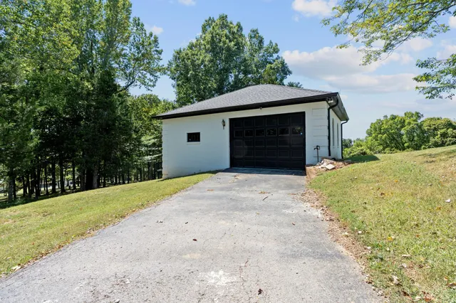 $1,950,000 | 2512 Lewisburg Highway, Fayetteville, TN 37334