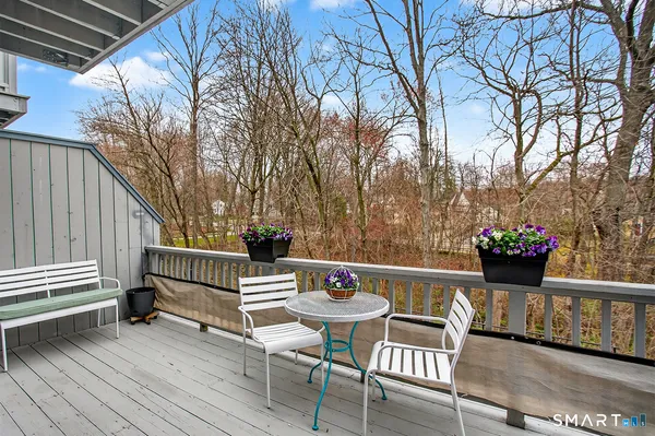 $649,000 | 23 Balmaha Cl, Fairfield, CT 06825