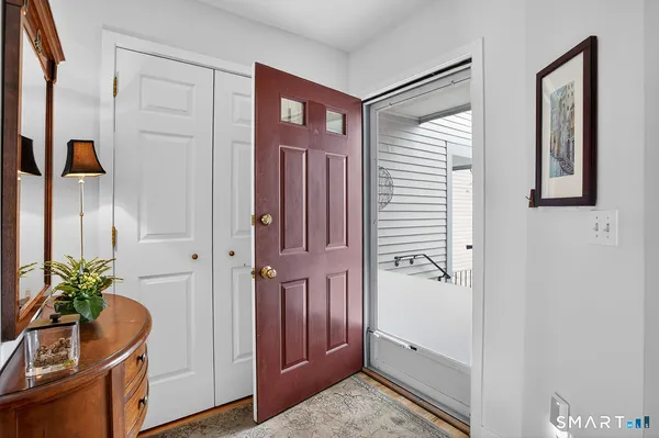 $649,000 | 23 Balmaha Cl, Fairfield, CT 06825