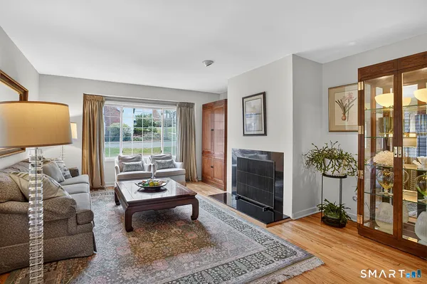 $649,000 | 23 Balmaha Cl, Fairfield, CT 06825