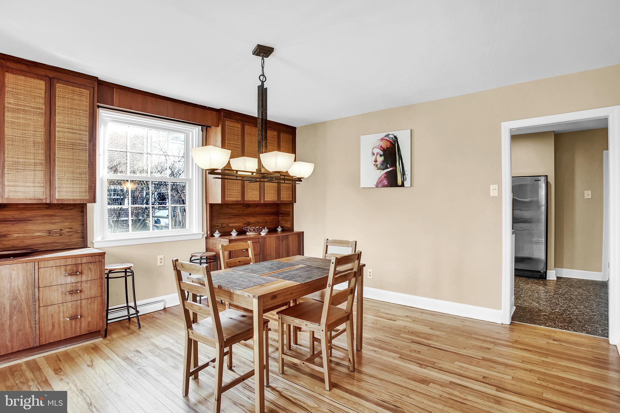 8024 Hammond Road Cheltenham, PA 19012 - Photo 6 of 32