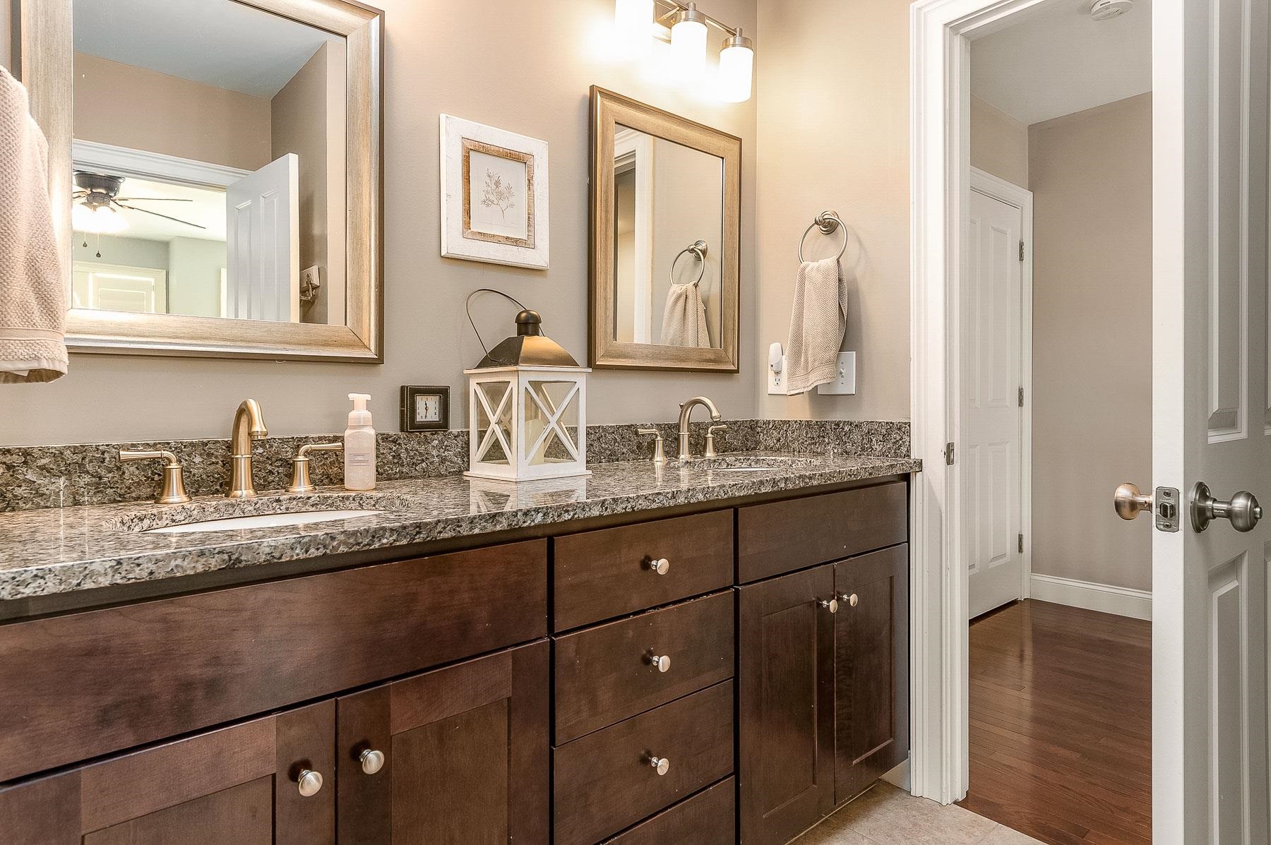 30 Acadia Lane Exeter, NH 03833 - Photo 21 of 39