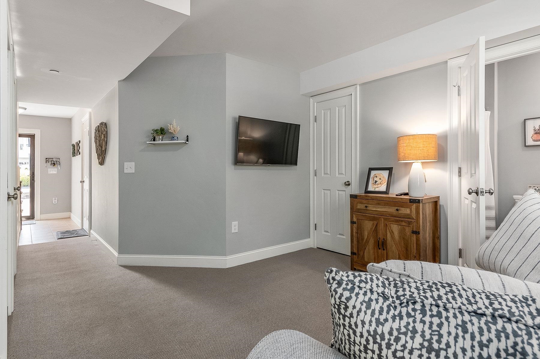 30 Acadia Lane Exeter, NH 03833 - Photo 24 of 39
