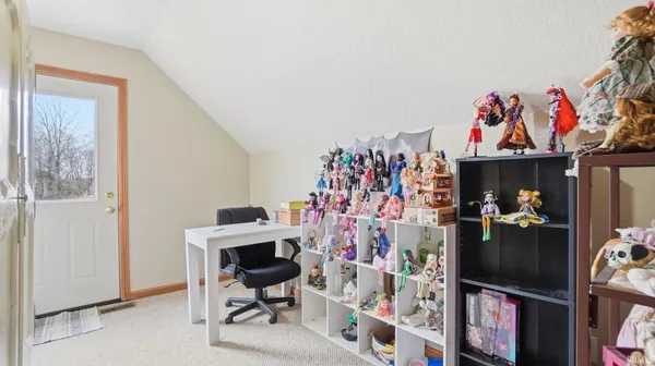 $649,900 | 14034 Lima Road, Fort Wayne, IN 46845