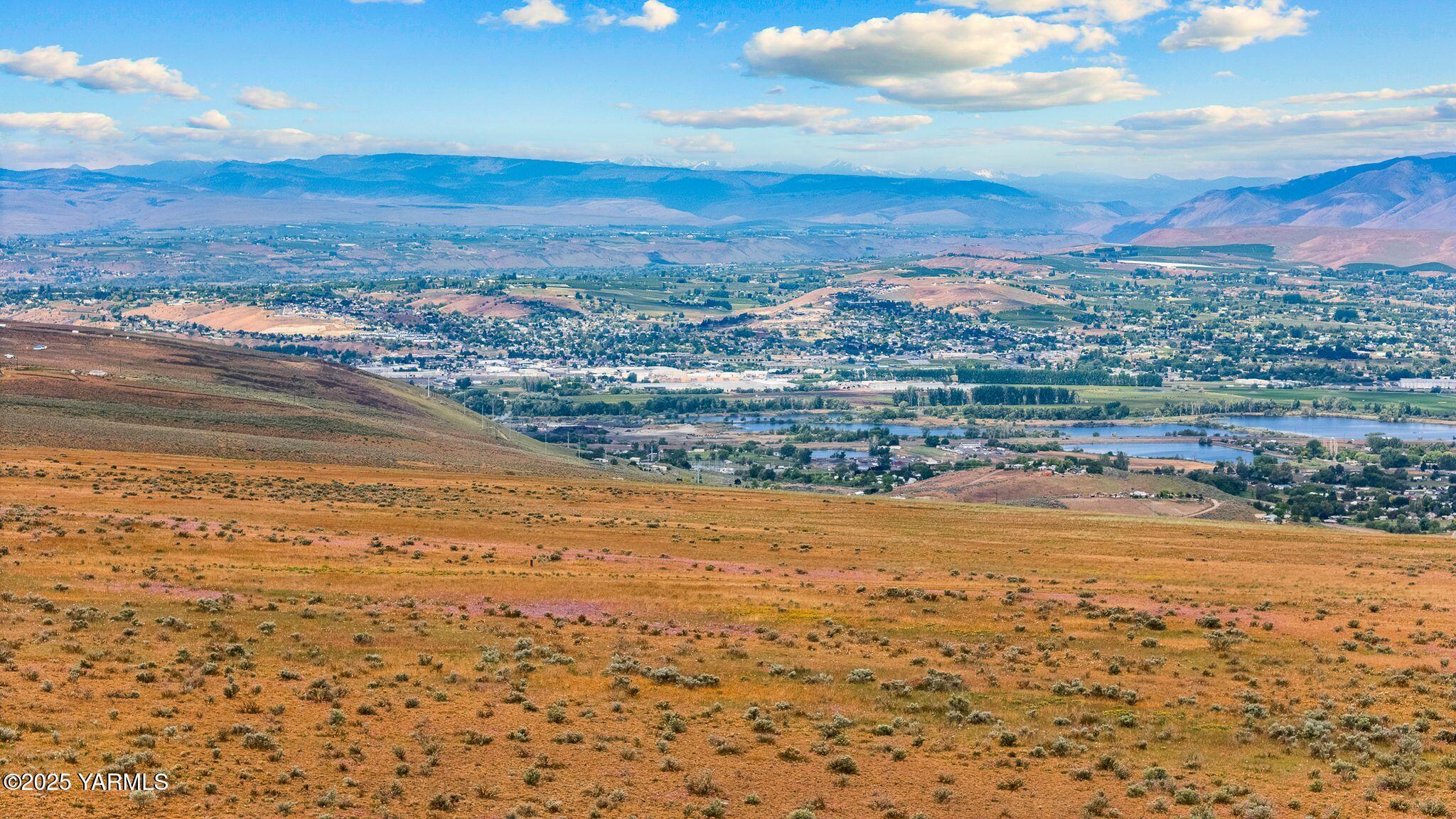 371 Woodward West Road Yakima, WA 98901 - Photo 14 of 15 371 Woodward West Rd-12