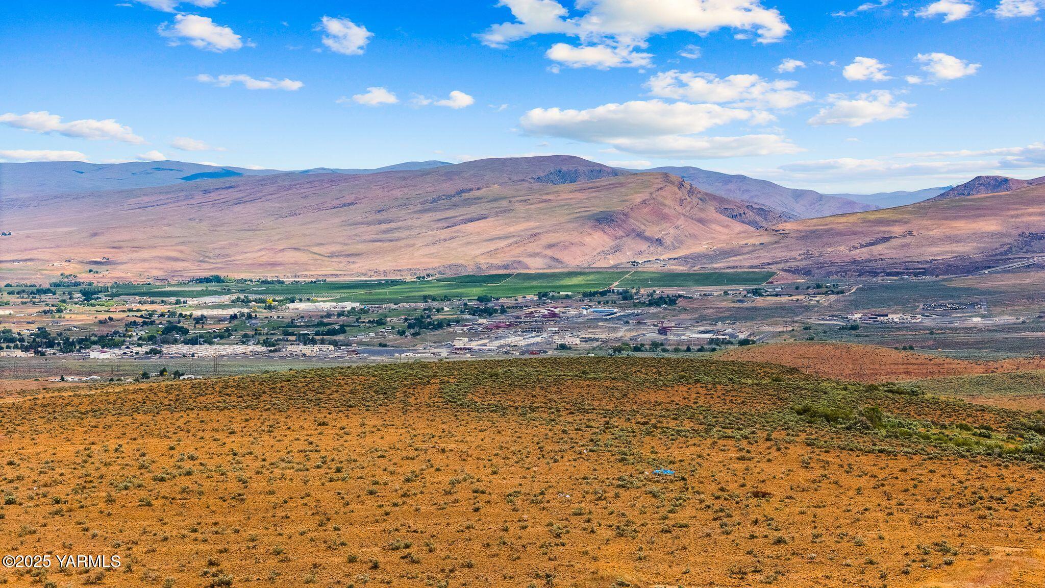 371 Woodward West Road Yakima, WA 98901 - Photo 15 of 15 371 Woodward West Rd-13