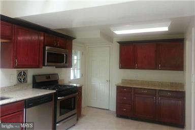 10402 Clinton Avenue Silver Spring, MD 20902 - Photo 3 of 10 Kitchen