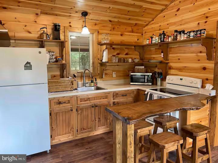 184 Skiles- Pitsenbarger Road Franklin, WV 26807 - Photo 18 of 39 Rustic charm in a cozy kitchen.