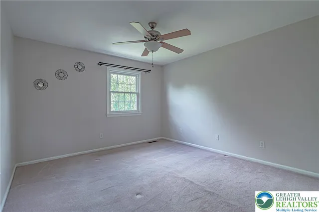 $2,300 | 4531 North Hedgerow Drive, Allentown, PA 18103