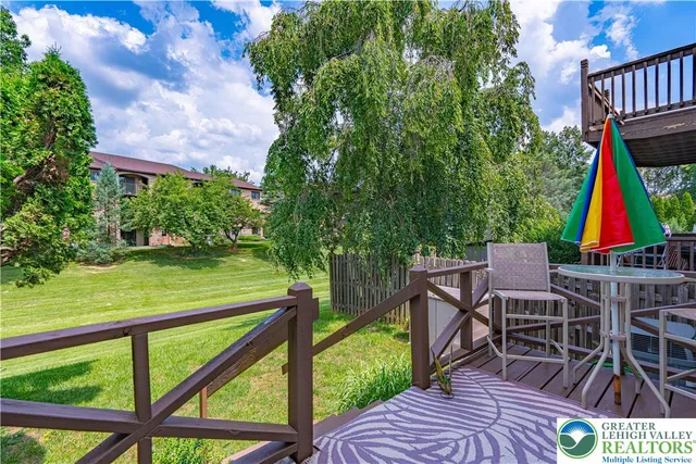 $2,300 | 4531 North Hedgerow Drive, Allentown, PA 18103