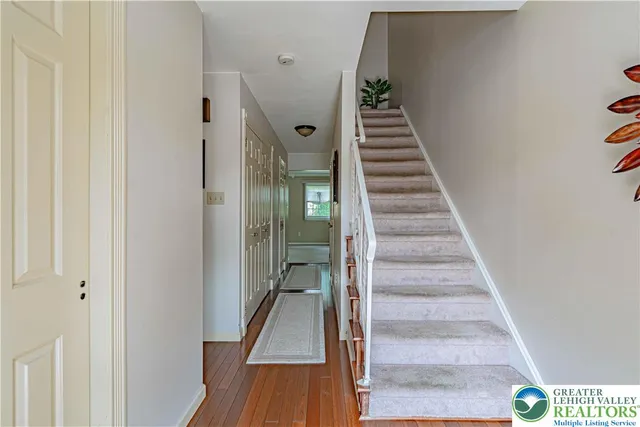 $2,300 | 4531 North Hedgerow Drive, Allentown, PA 18103