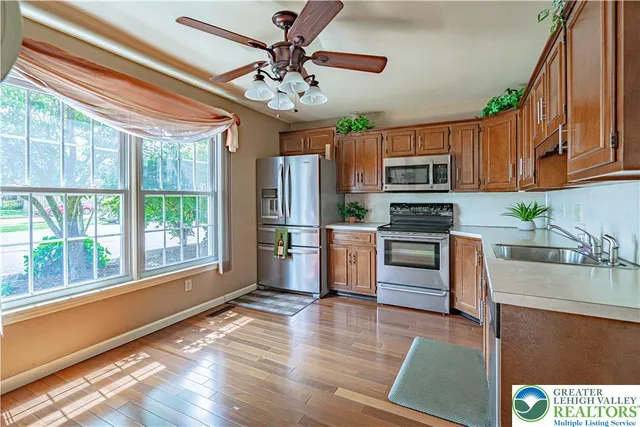 $2,300 | 4531 North Hedgerow Drive, Allentown, PA 18103