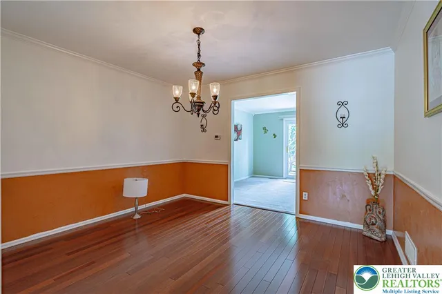 $2,300 | 4531 North Hedgerow Drive, Allentown, PA 18103