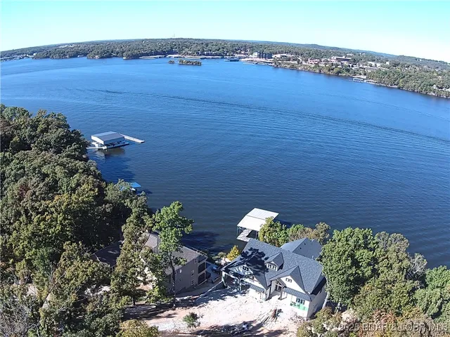 $3,485,000 | 185 Turn Bridge Court, Sunrise Beach, MO 65079