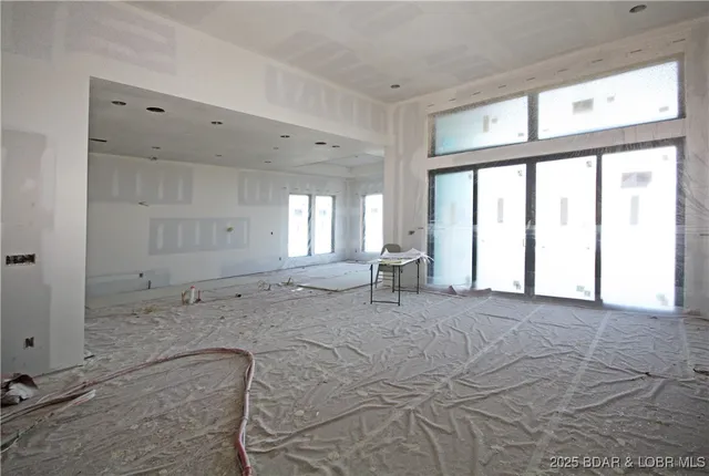 $3,485,000 | 185 Turn Bridge Court, Sunrise Beach, MO 65079