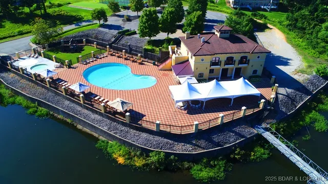 $3,485,000 | 185 Turn Bridge Court, Sunrise Beach, MO 65079