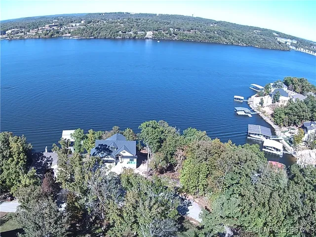 $3,485,000 | 185 Turn Bridge Court, Sunrise Beach, MO 65079