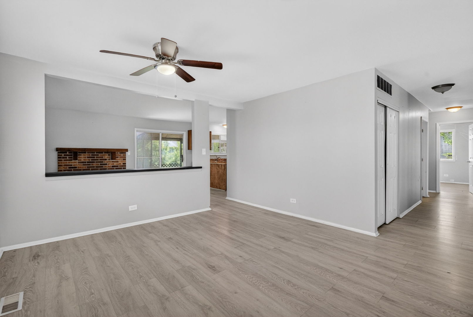 115 Oriole Road Matteson, IL 60443 - Photo 6 of 31