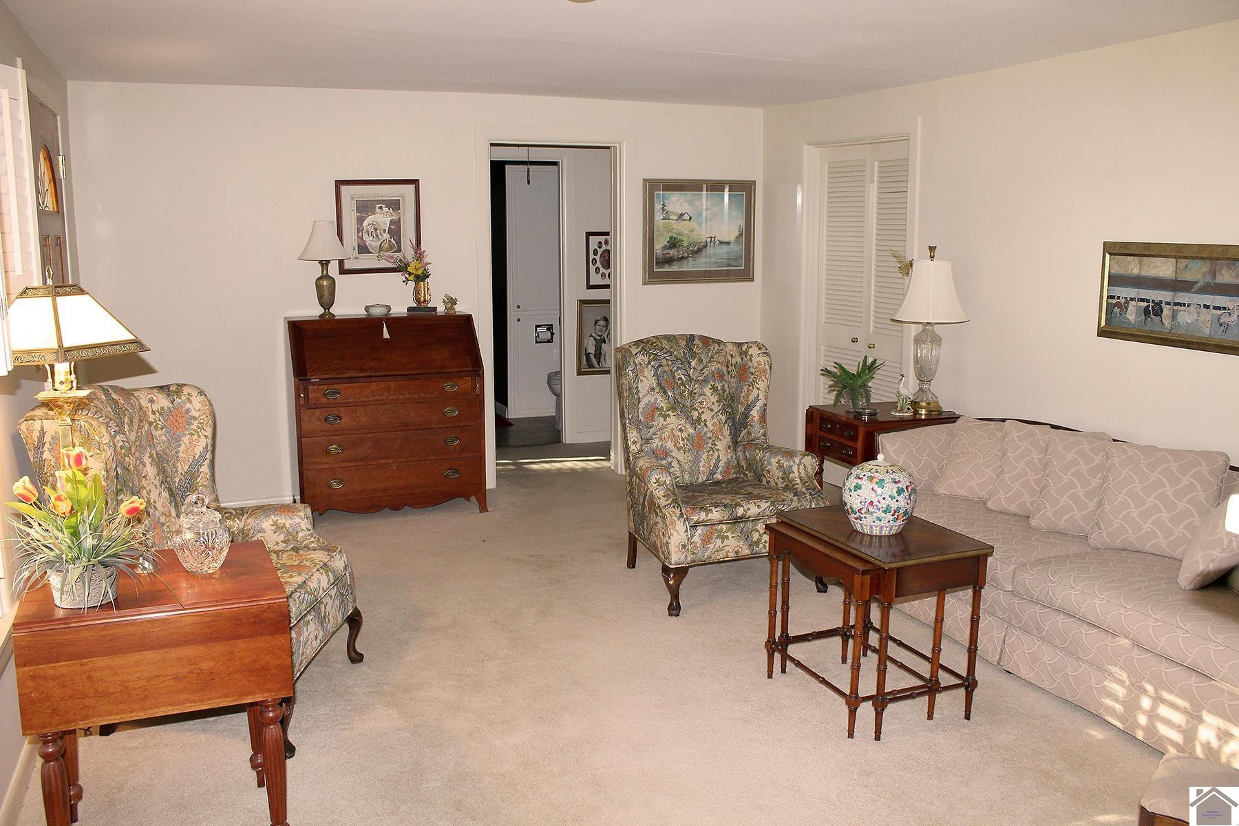 650 Robertson Road South Murray, KY 42071 - Photo 8 of 33 Photo 8