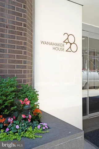 $1,825 | 2020 Walnut Street, Unit 23M, Philadelphia, PA 19103