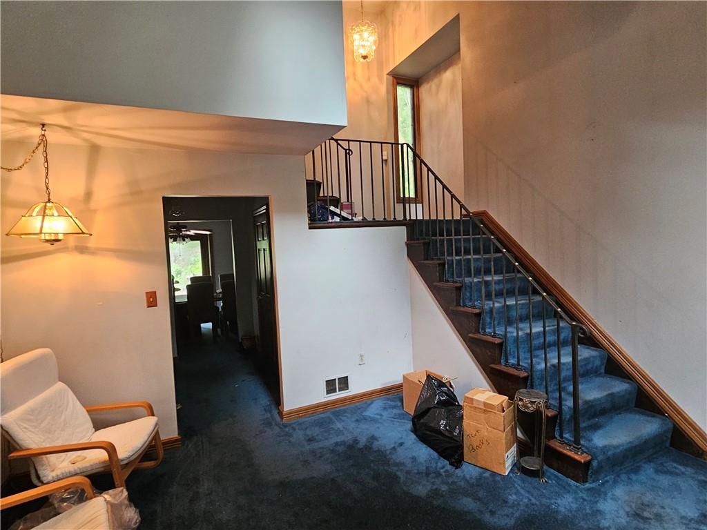 2908 Laketon Road Pittsburgh, PA 15235 - Photo 3 of 28 Gallery Image 3