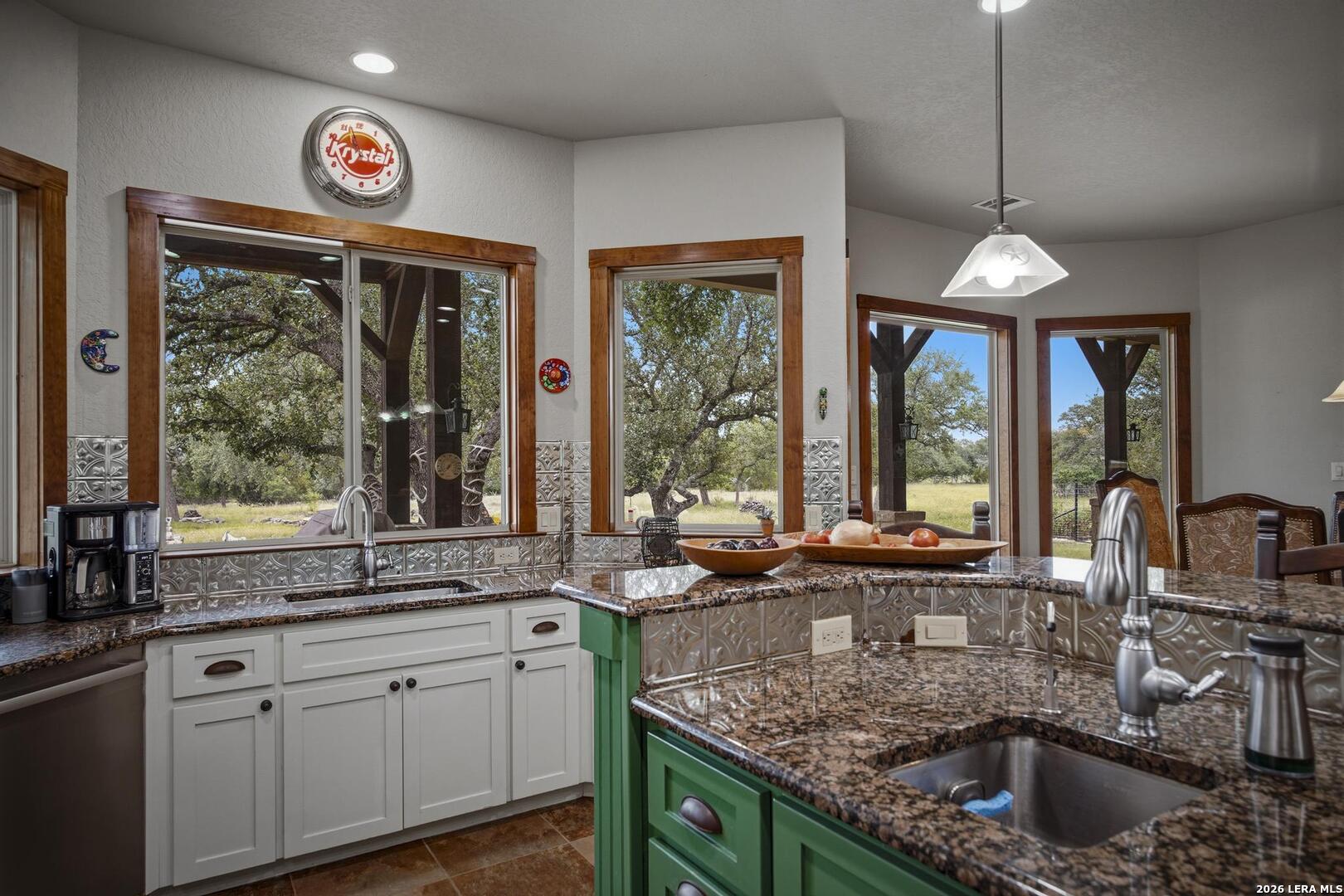 392 Rio Brazos Drive Boerne, TX 78006 - Photo 26 of 76