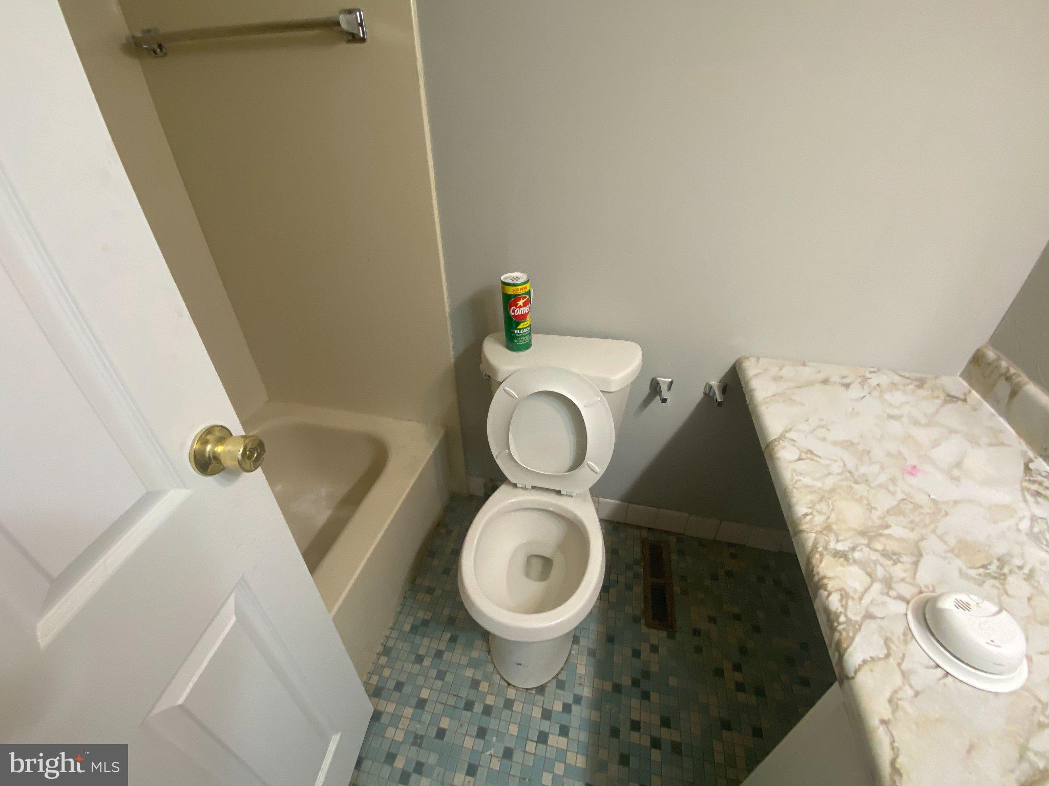 602 Timber Creek Road Lindenwold, NJ 08021 - Photo 22 of 24 Compact bathroom with modern touches.